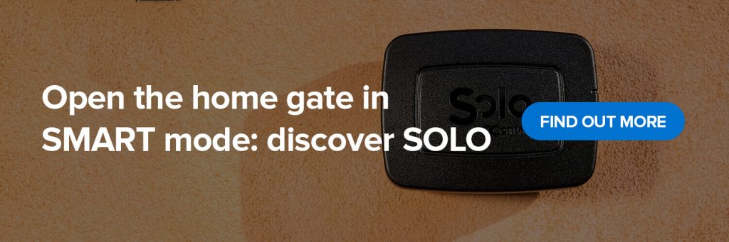 Open the house gate in SMART mode with 1Control SOLO